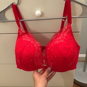 Victoria’s Secret Push Up Bra